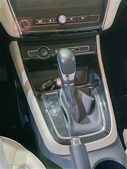 MG 5